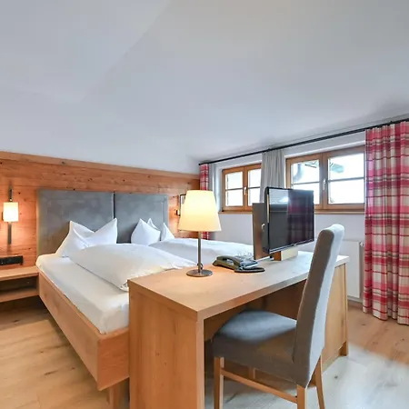 Helmer Hotel 3*