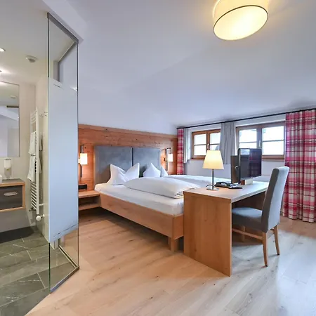 Hotel Helmer 3*
