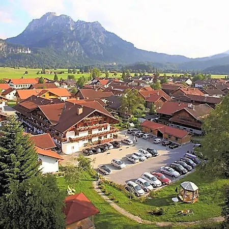 Helmer Hotel